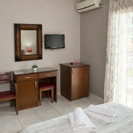 Hotel Philippion Káto Loutrákion